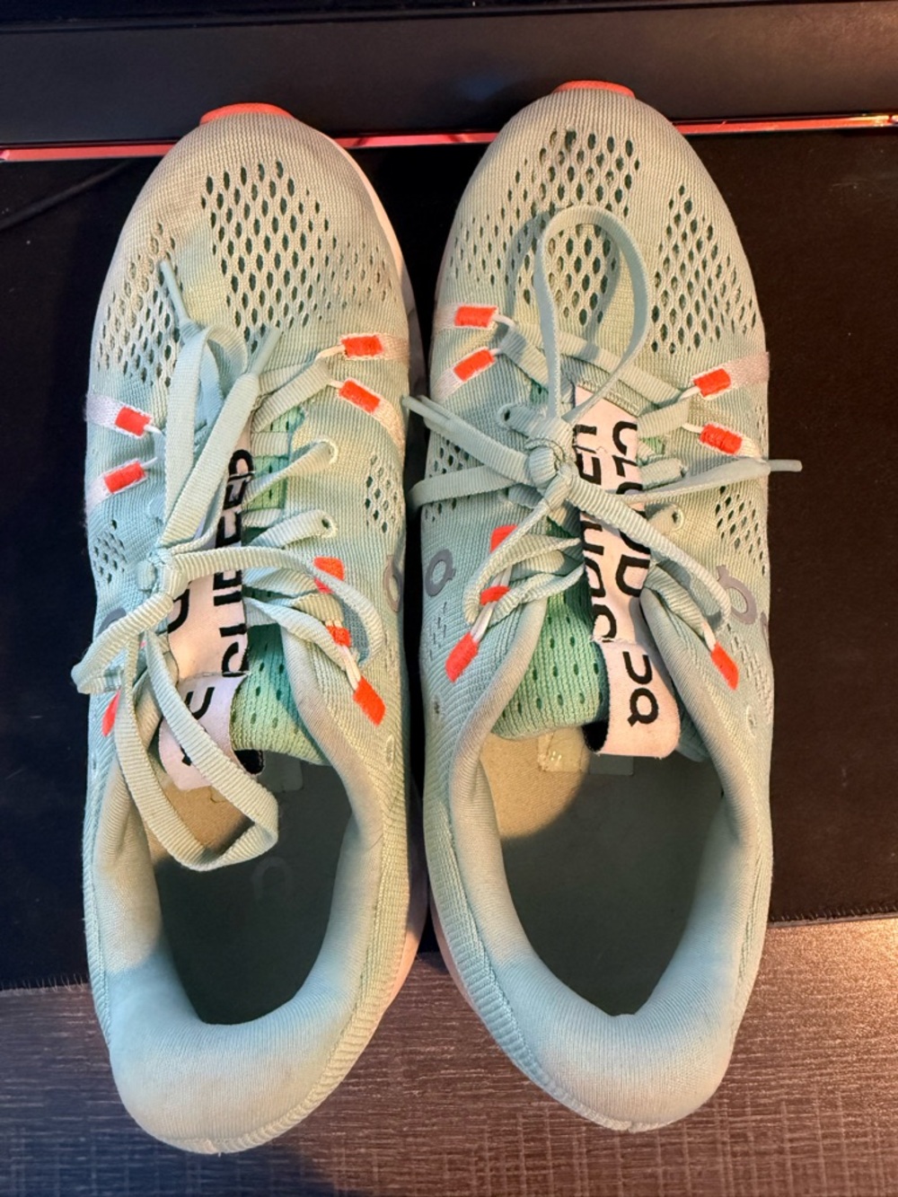 On Cloud Women’s Cloud Surfer Mint Green Running Sneakers